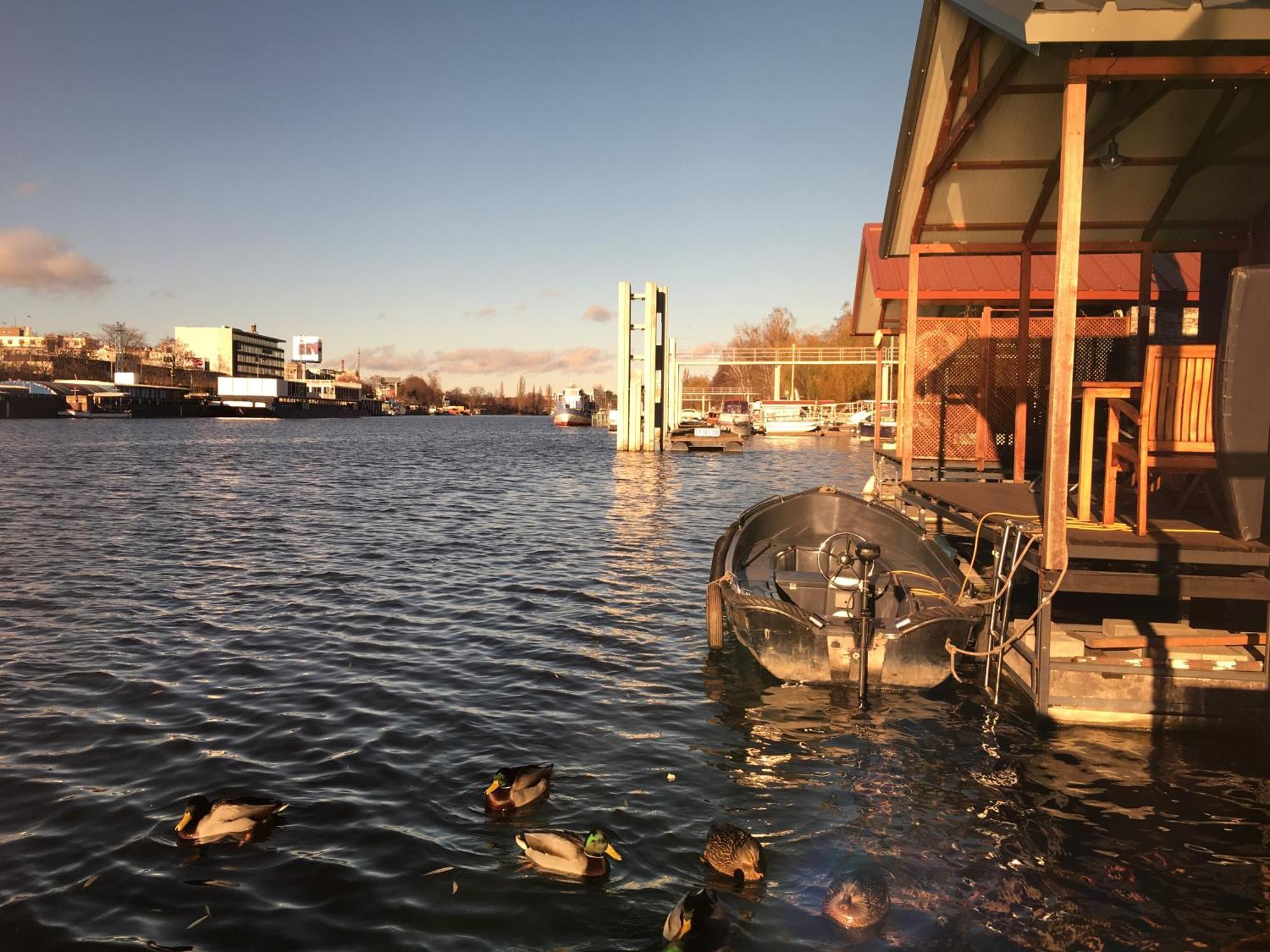 Hotel Houseboat Benjamin - Houseboats Benjamin & Franklin Praga Exterior foto